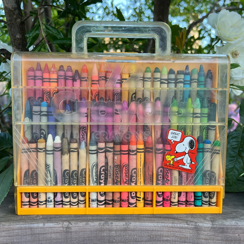 Vintage 60’s/70’s CRAYOLA CRAYON Carrying Case